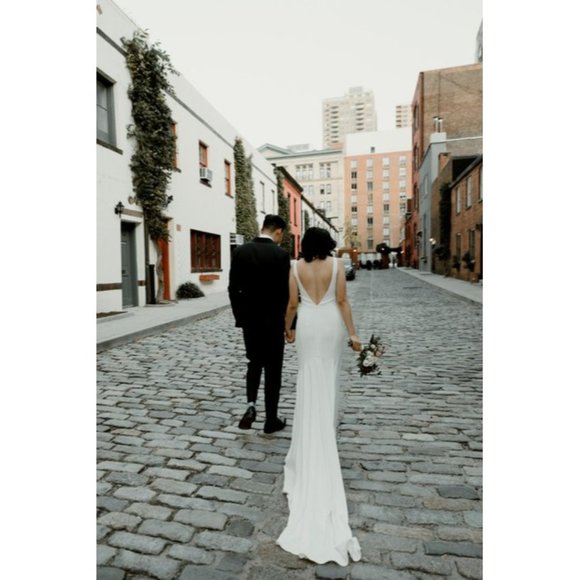 BHLDN Watters Hyde Wedding Gown Size 8 Crepe - Picture 9 of 12